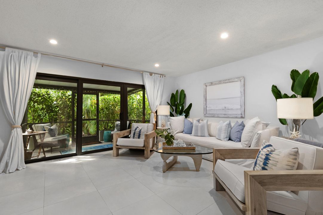 待售: $450,000 (2 贝兹, 2 浴室, 1440 平方英尺)