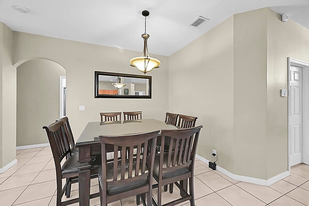 Active With Contract: $395,000 (3 beds, 2 baths, 1817 Square Feet)