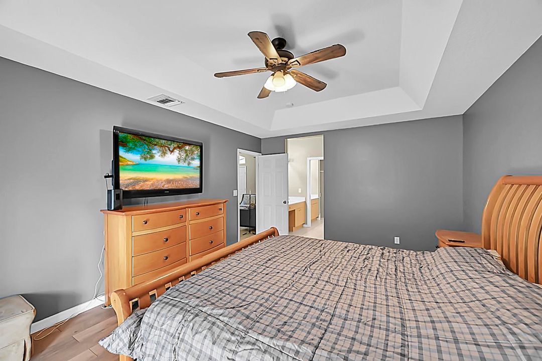 Active With Contract: $395,000 (3 beds, 2 baths, 1817 Square Feet)