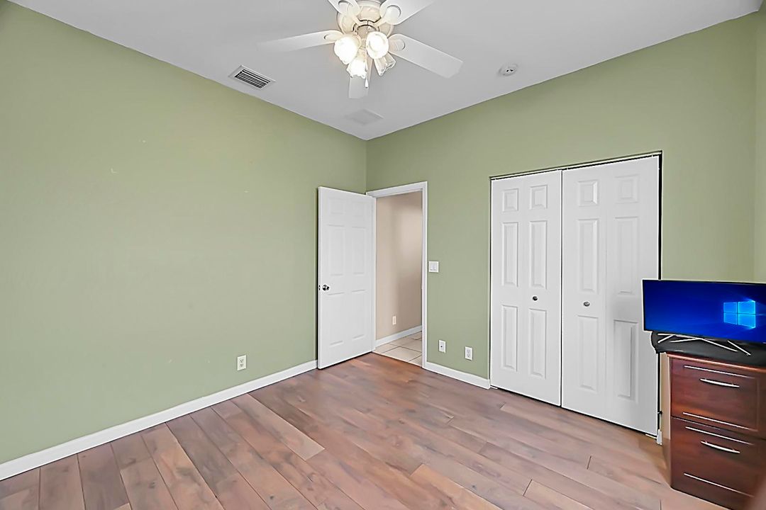 Active With Contract: $395,000 (3 beds, 2 baths, 1817 Square Feet)