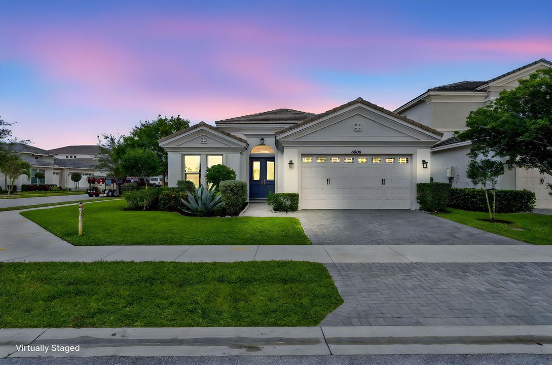 For Sale: $569,000 (3 beds, 2 baths, 2042 Square Feet)