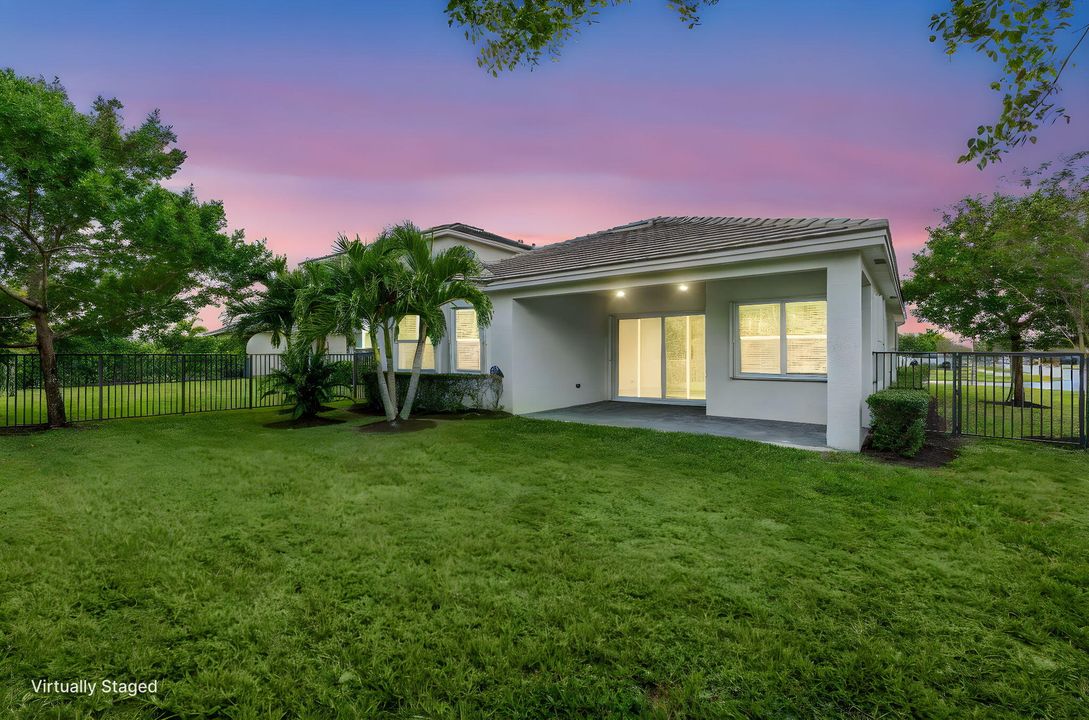 For Sale: $569,000 (3 beds, 2 baths, 2042 Square Feet)