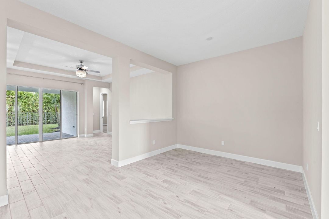 For Sale: $569,000 (3 beds, 2 baths, 2042 Square Feet)