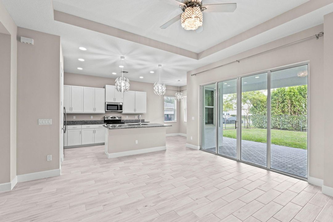 For Sale: $569,000 (3 beds, 2 baths, 2042 Square Feet)