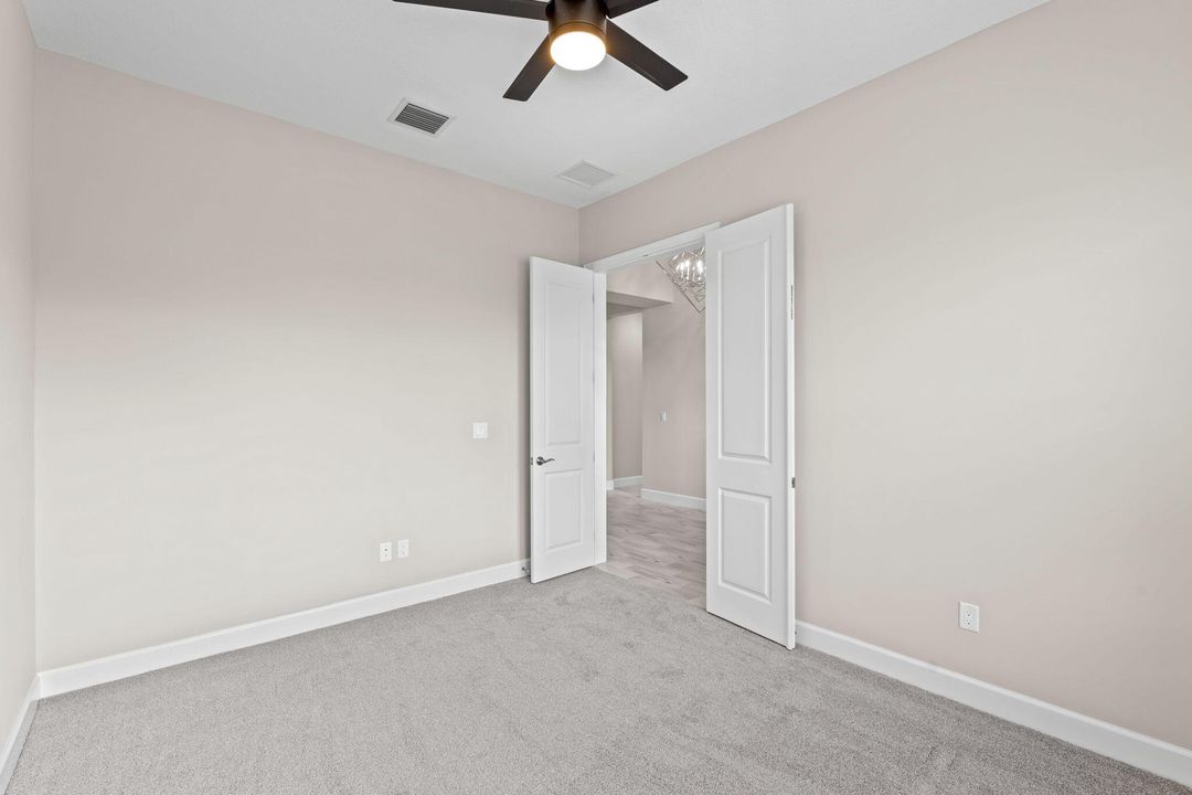 For Sale: $569,000 (3 beds, 2 baths, 2042 Square Feet)