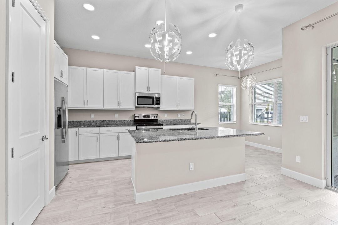 For Sale: $569,000 (3 beds, 2 baths, 2042 Square Feet)