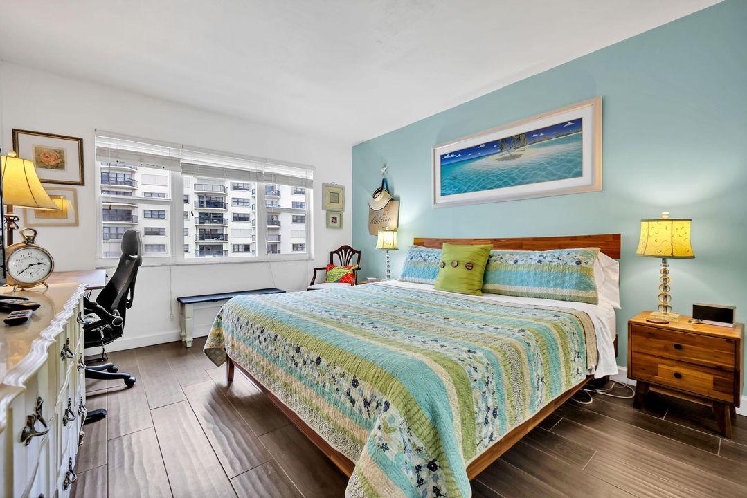 合同活跃: $3,200 (1 贝兹, 1 浴室, 800 平方英尺)