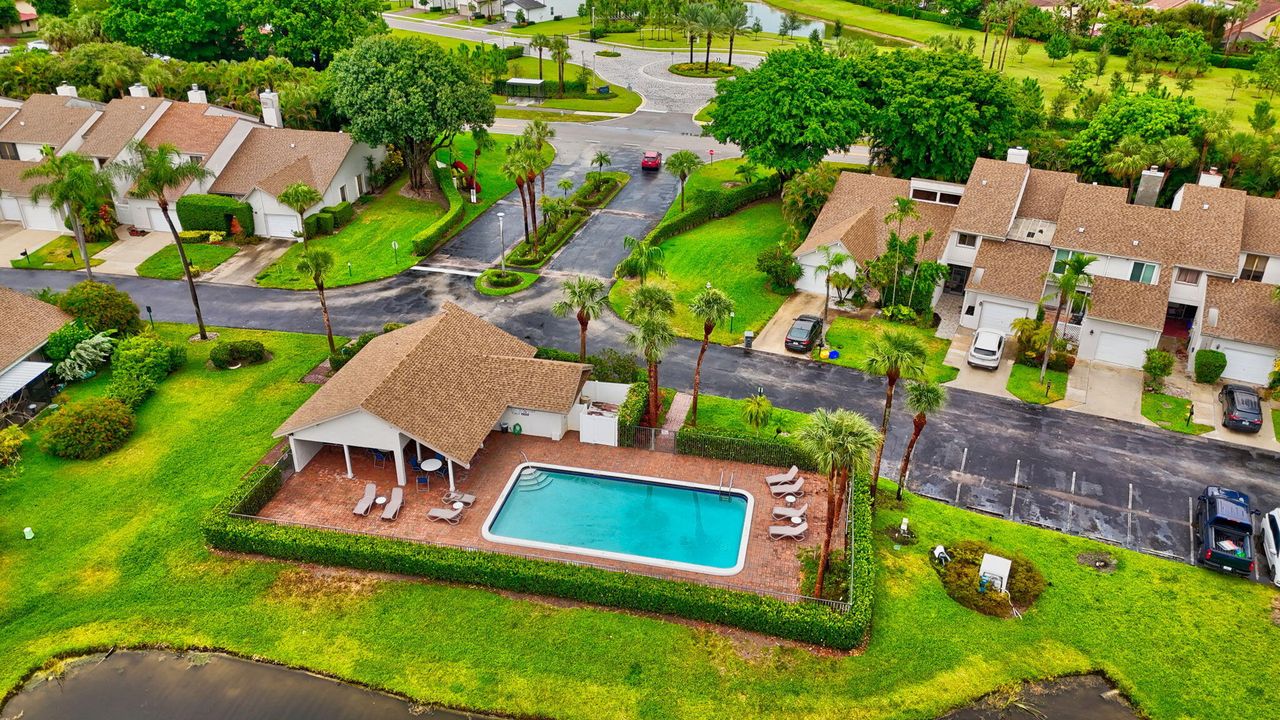 На продажу: $459,000 (3 спален, 3 ванн, 1902 Квадратных фут)