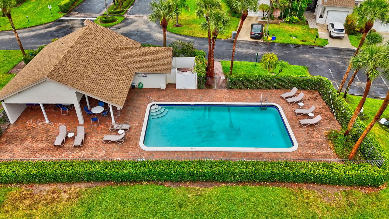 На продажу: $459,000 (3 спален, 3 ванн, 1902 Квадратных фут)