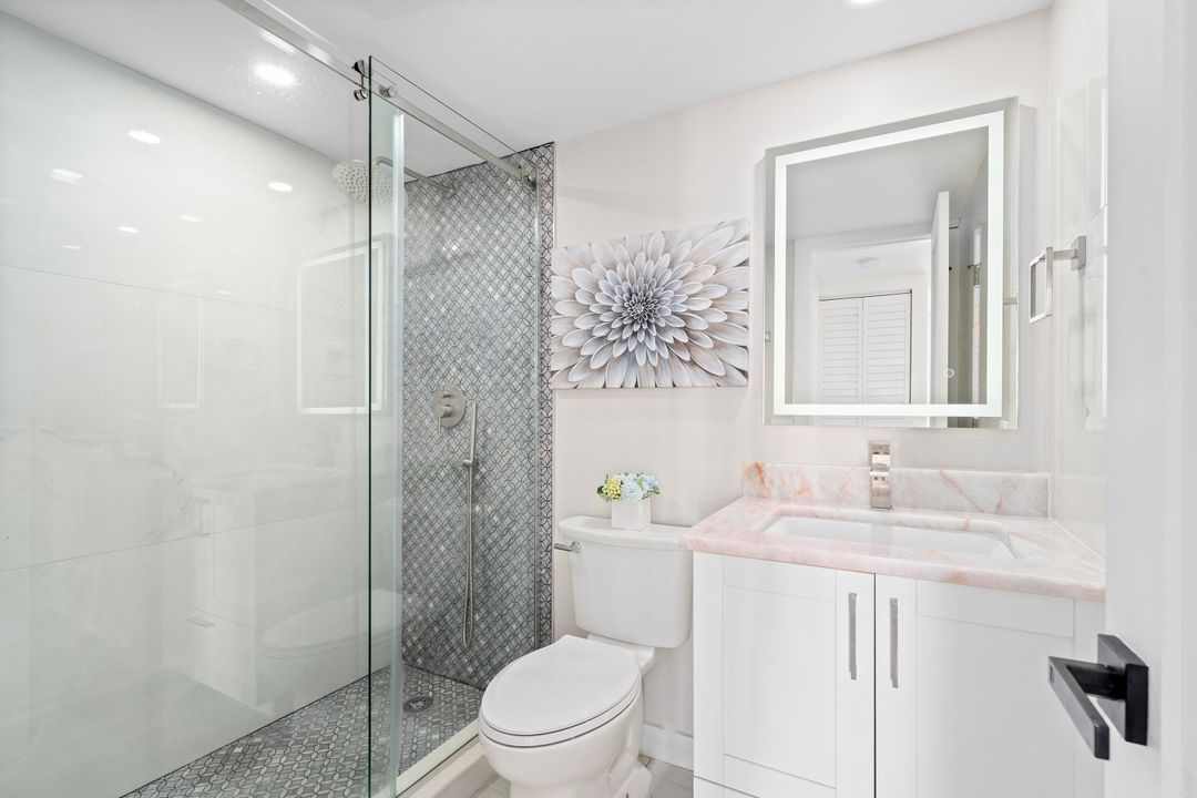 For Sale: $795,000 (2 beds, 2 baths, 1201 Square Feet)