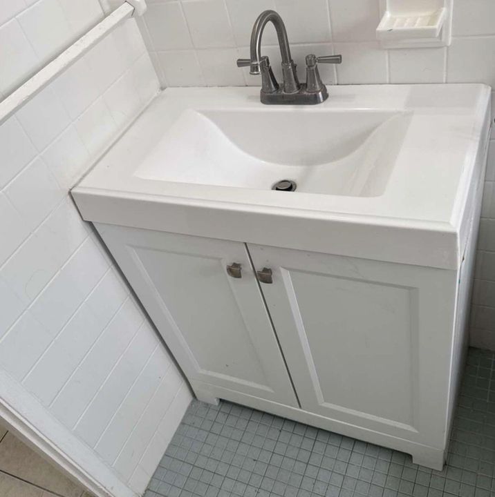 Activo con contrato: $1,675 (2 camas, 1 baños, 700 Pies cuadrados)