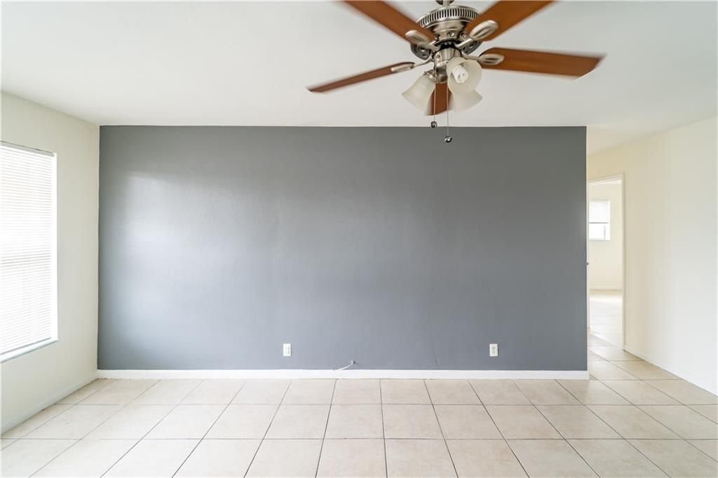 Activo con contrato: $1,675 (2 camas, 1 baños, 700 Pies cuadrados)