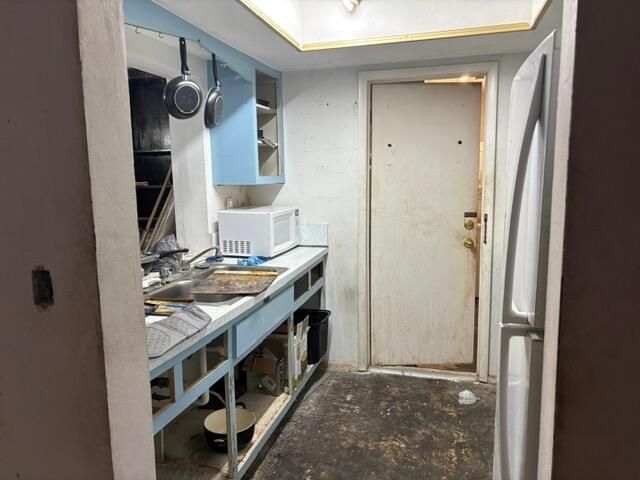 待售: $239,000 (3 贝兹, 2 浴室, 1178 平方英尺)