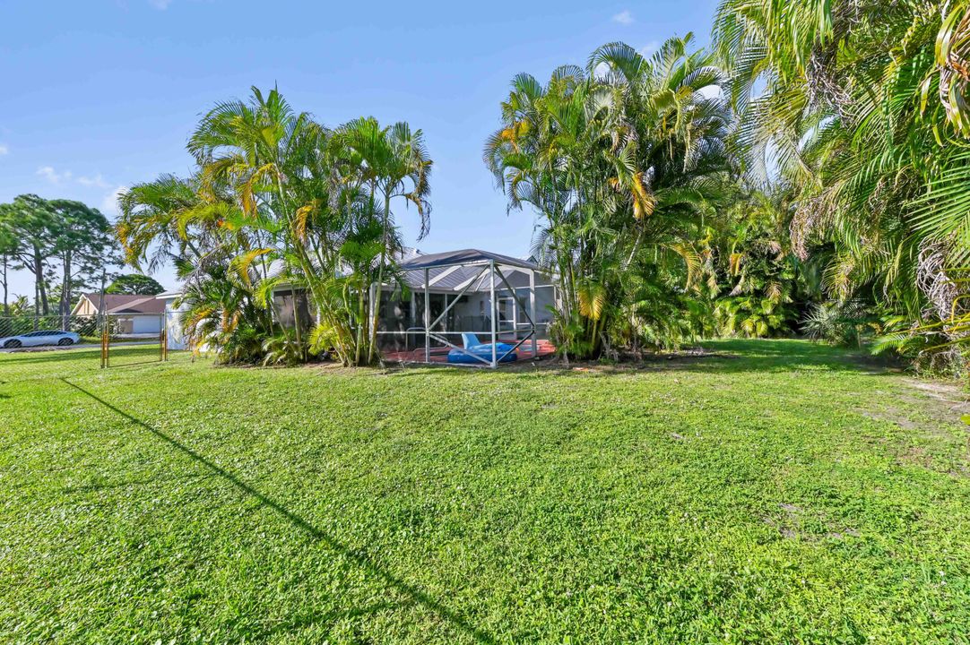 For Sale: $480,000 (3 beds, 2 baths, 1689 Square Feet)