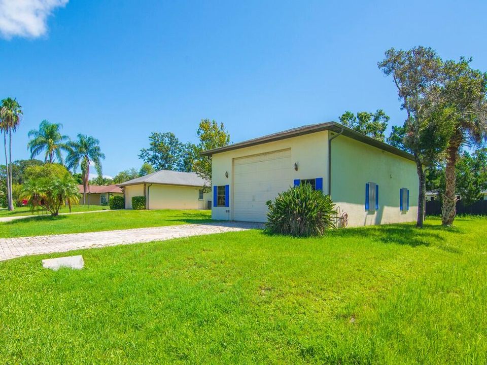 Activo con contrato: $449,000 (3 camas, 2 baños, 1690 Pies cuadrados)