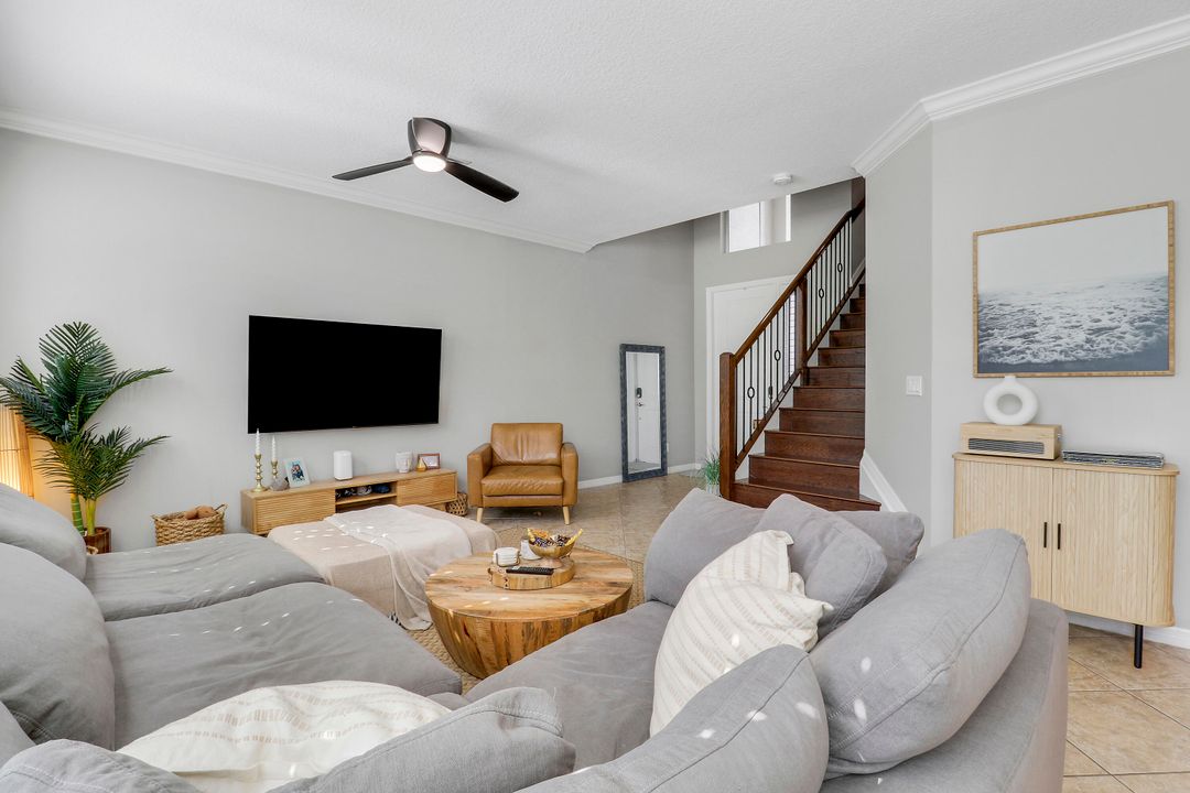 For Sale: $529,000 (3 beds, 2 baths, 1626 Square Feet)