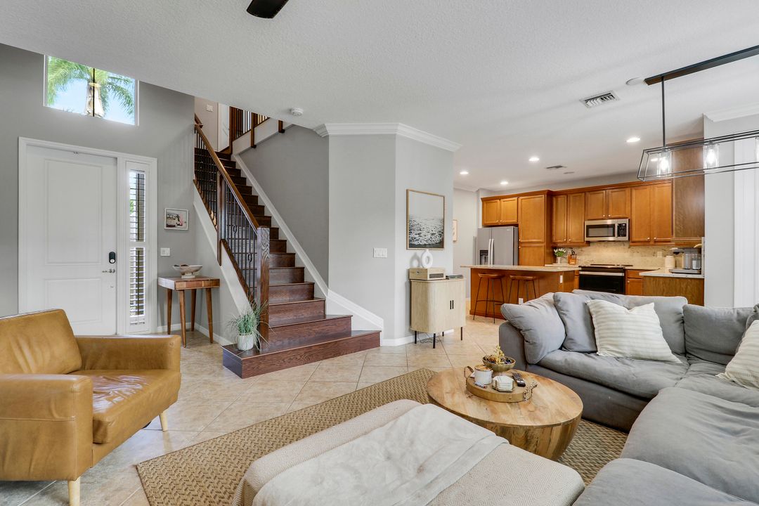 For Sale: $529,000 (3 beds, 2 baths, 1626 Square Feet)