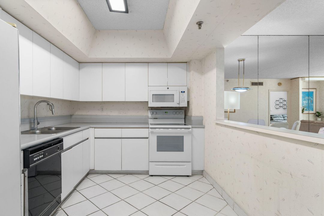 На продажу: $825,000 (2 спален, 3 ванн, 1510 Квадратных фут)