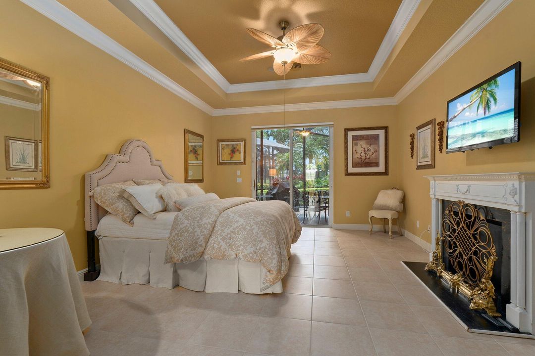 Activo con contrato: $575,000 (3 camas, 3 baños, 2724 Pies cuadrados)