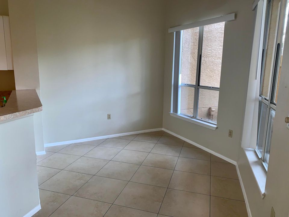 En Renta: $2,250 (2 camas, 2 baños, 1101 Pies cuadrados)