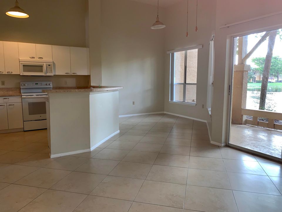 En Renta: $2,250 (2 camas, 2 baños, 1101 Pies cuadrados)