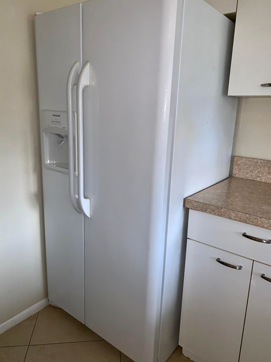 En Renta: $2,250 (2 camas, 2 baños, 1101 Pies cuadrados)