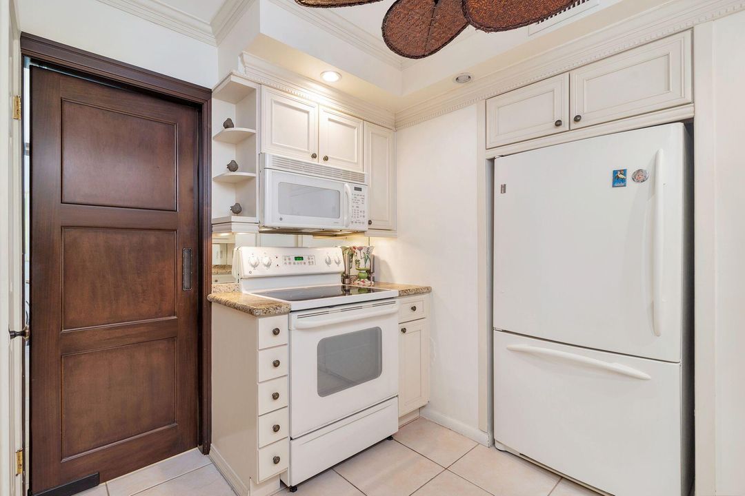 For Rent: $14,500 (2 beds, 2 baths, 1395 Square Feet)