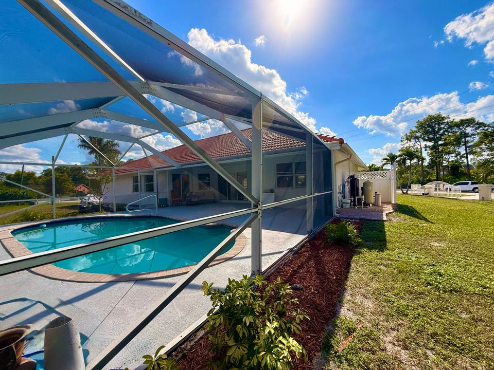 待售: $899,000 (4 贝兹, 3 浴室, 2301 平方英尺)