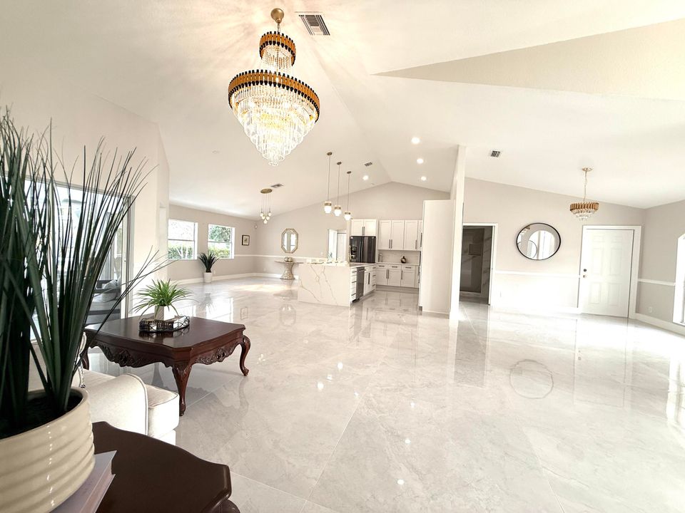 待售: $899,000 (4 贝兹, 3 浴室, 2301 平方英尺)