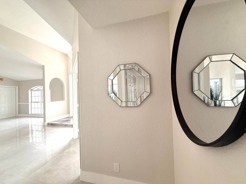 待售: $899,000 (4 贝兹, 3 浴室, 2301 平方英尺)