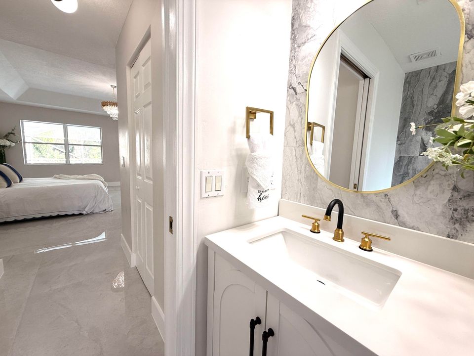 待售: $899,000 (4 贝兹, 3 浴室, 2301 平方英尺)