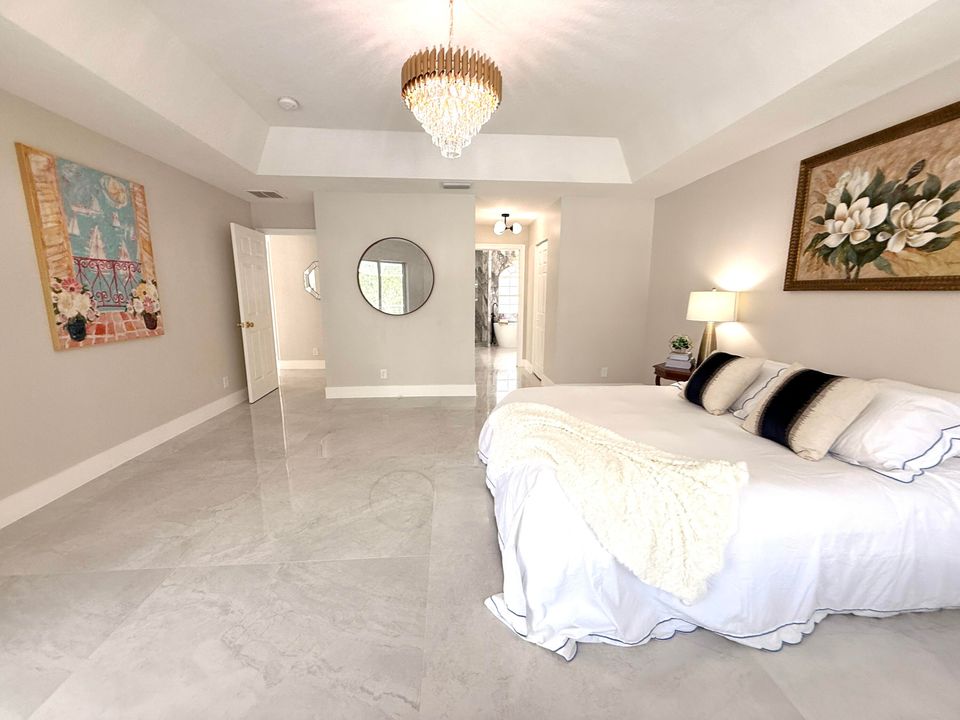 待售: $899,000 (4 贝兹, 3 浴室, 2301 平方英尺)