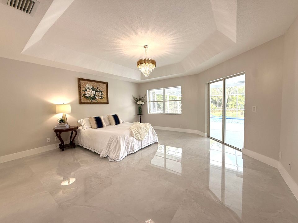 待售: $899,000 (4 贝兹, 3 浴室, 2301 平方英尺)