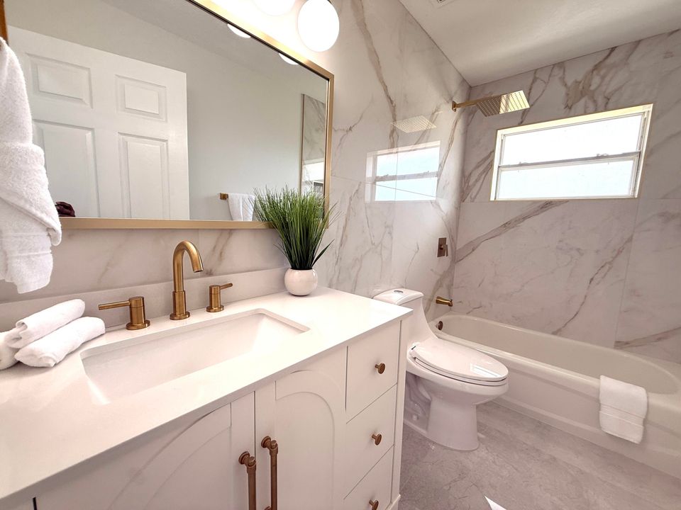 待售: $899,000 (4 贝兹, 3 浴室, 2301 平方英尺)