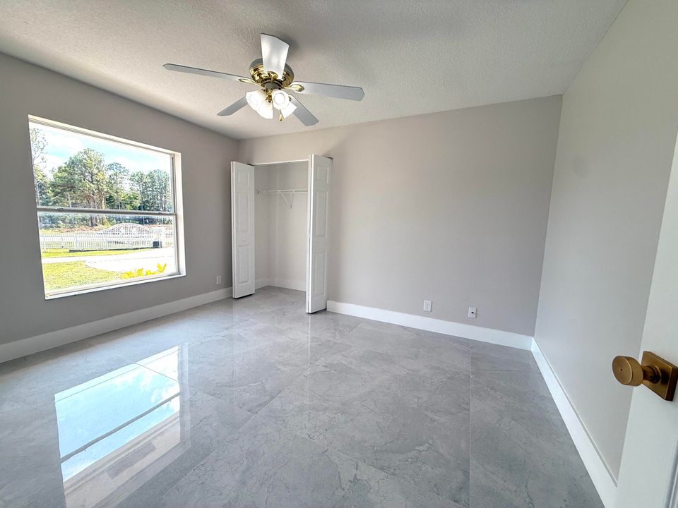 待售: $899,000 (4 贝兹, 3 浴室, 2301 平方英尺)