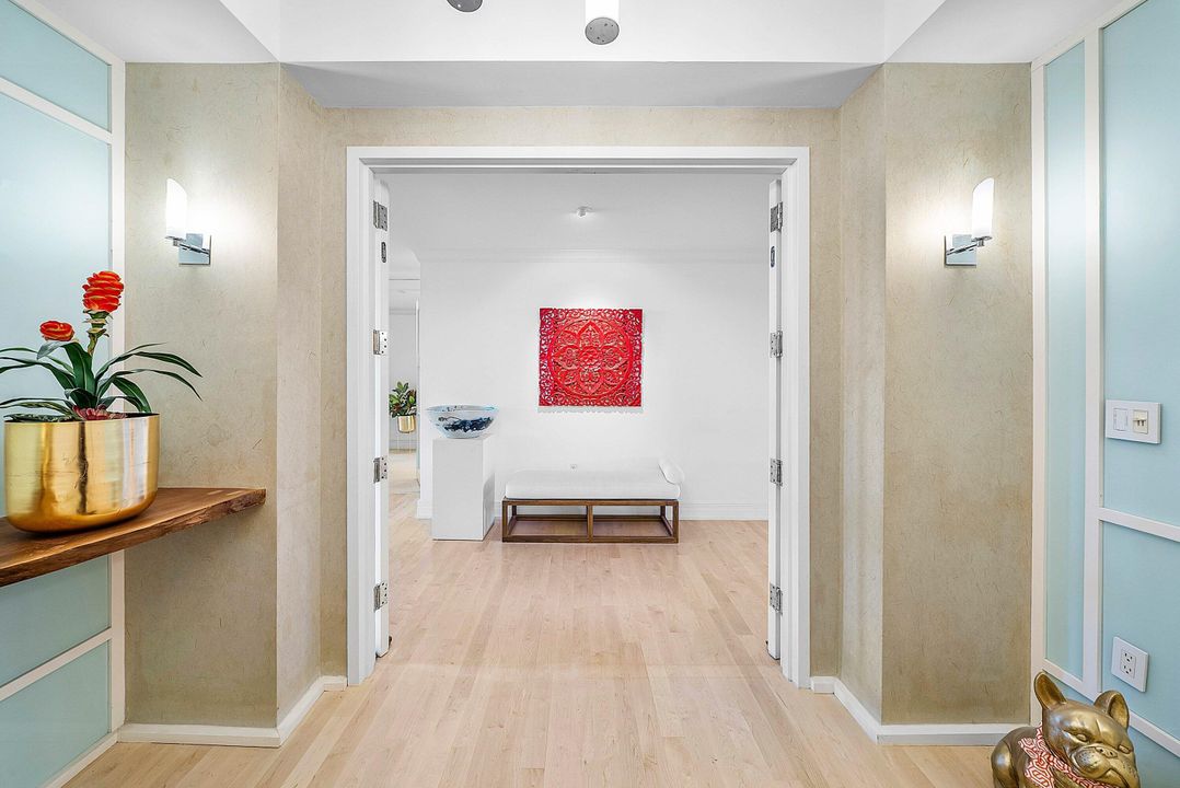 En Venta: $4,995,000 (3 camas, 4 baños, 4168 Pies cuadrados)