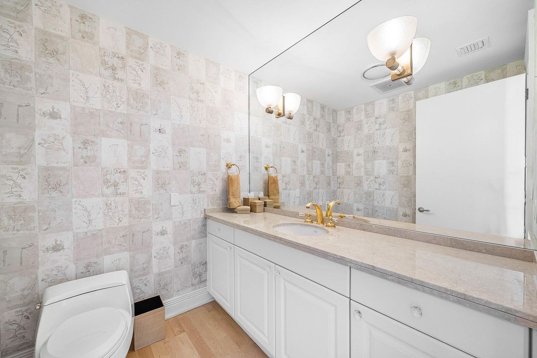 En Venta: $4,995,000 (3 camas, 4 baños, 4168 Pies cuadrados)