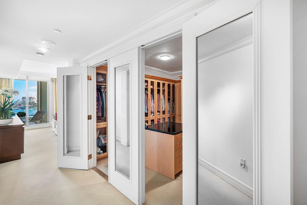 En Venta: $4,995,000 (3 camas, 4 baños, 4168 Pies cuadrados)