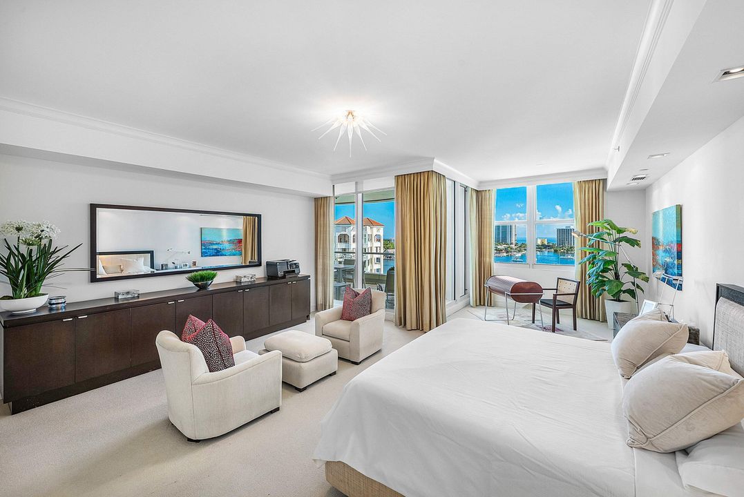 En Venta: $4,995,000 (3 camas, 4 baños, 4168 Pies cuadrados)