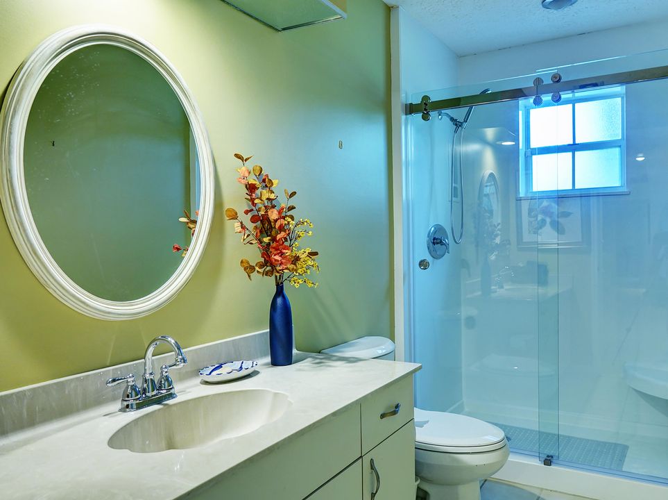 For Sale: $425,000 (3 beds, 2 baths, 1888 Square Feet)