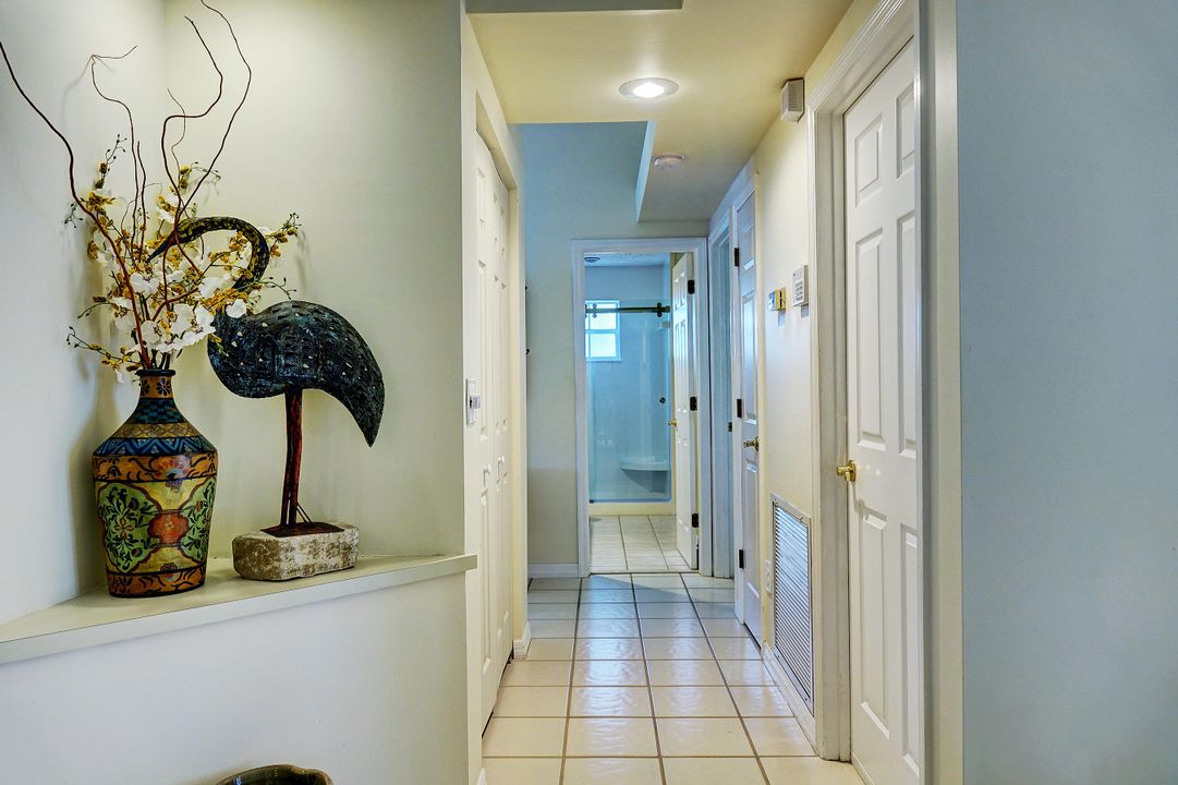 For Sale: $425,000 (3 beds, 2 baths, 1888 Square Feet)