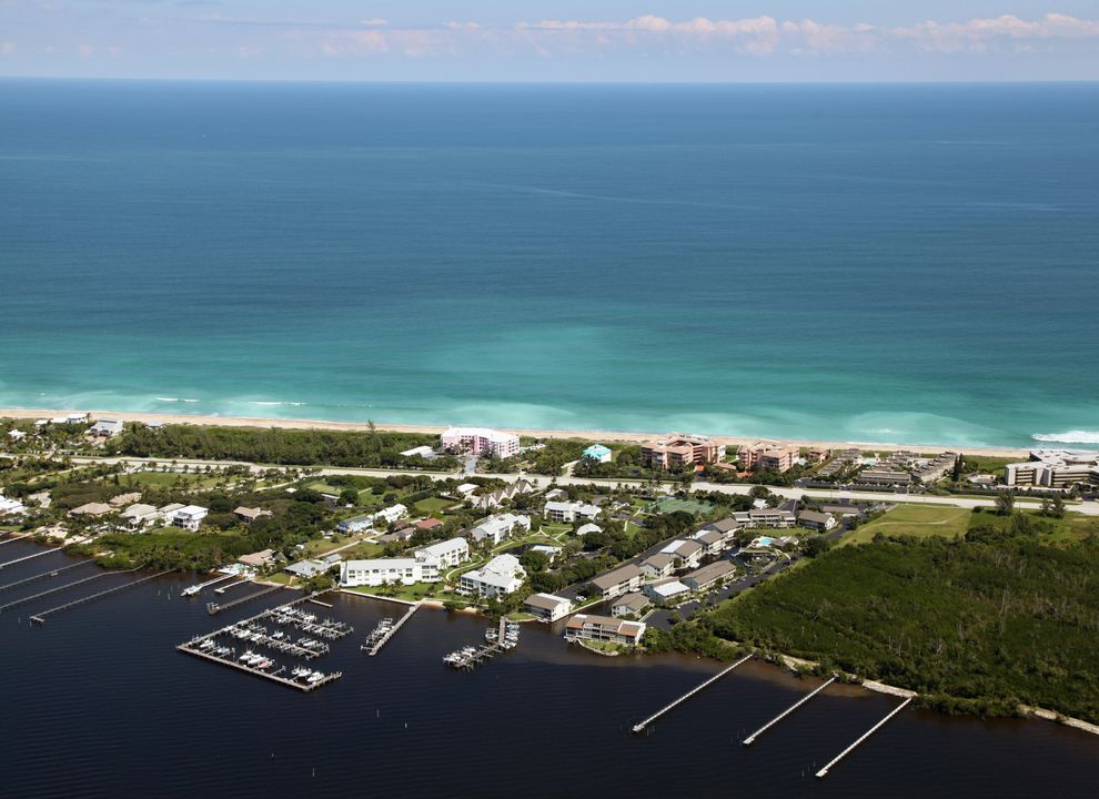 待售: $395,000 (2 贝兹, 2 浴室, 1101 平方英尺)