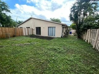 待售: $279,900 (2 贝兹, 2 浴室, 1174 平方英尺)