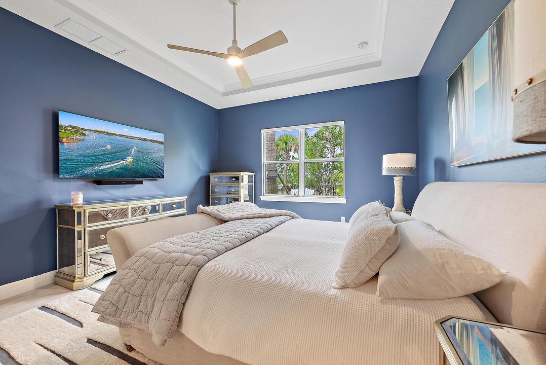 For Sale: $825,000 (3 beds, 2 baths, 2185 Square Feet)