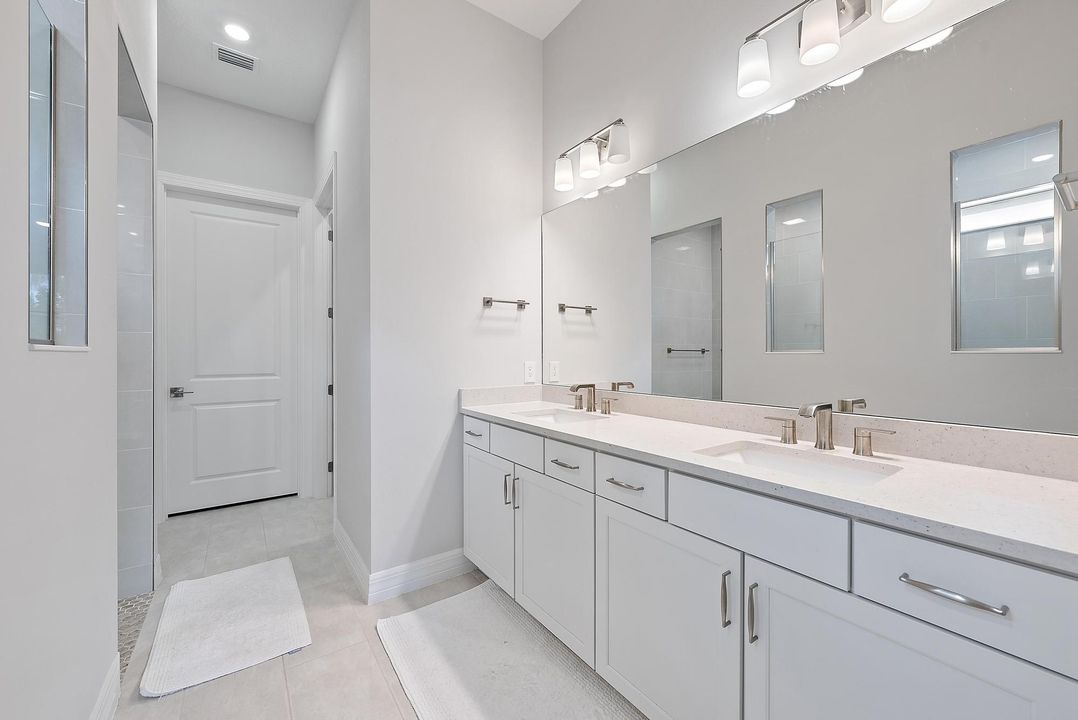 For Sale: $825,000 (3 beds, 2 baths, 2185 Square Feet)