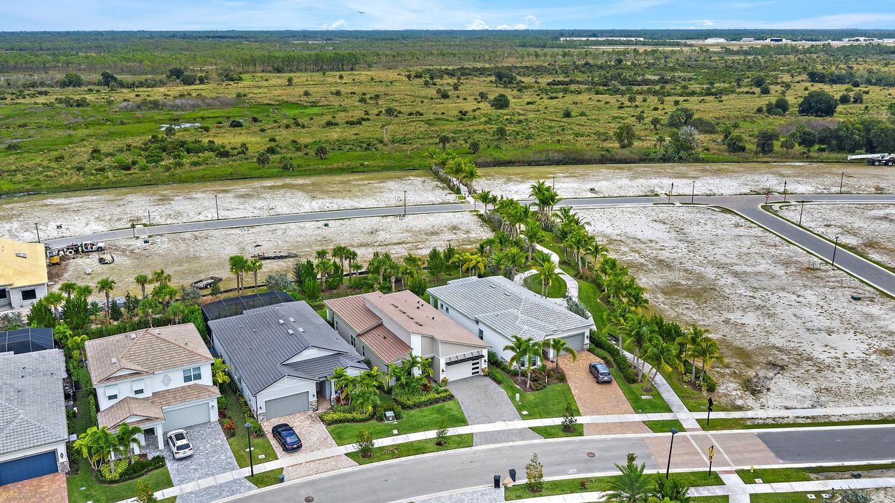 For Sale: $825,000 (3 beds, 2 baths, 2185 Square Feet)