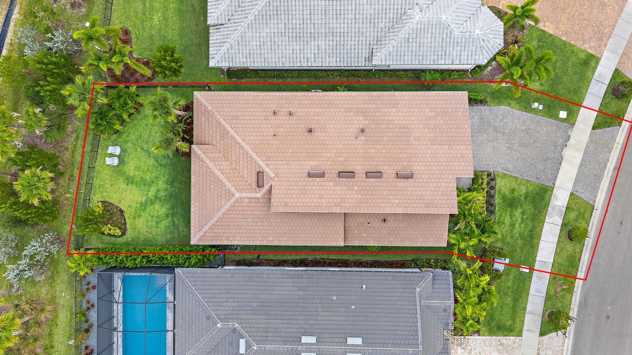 For Sale: $825,000 (3 beds, 2 baths, 2185 Square Feet)