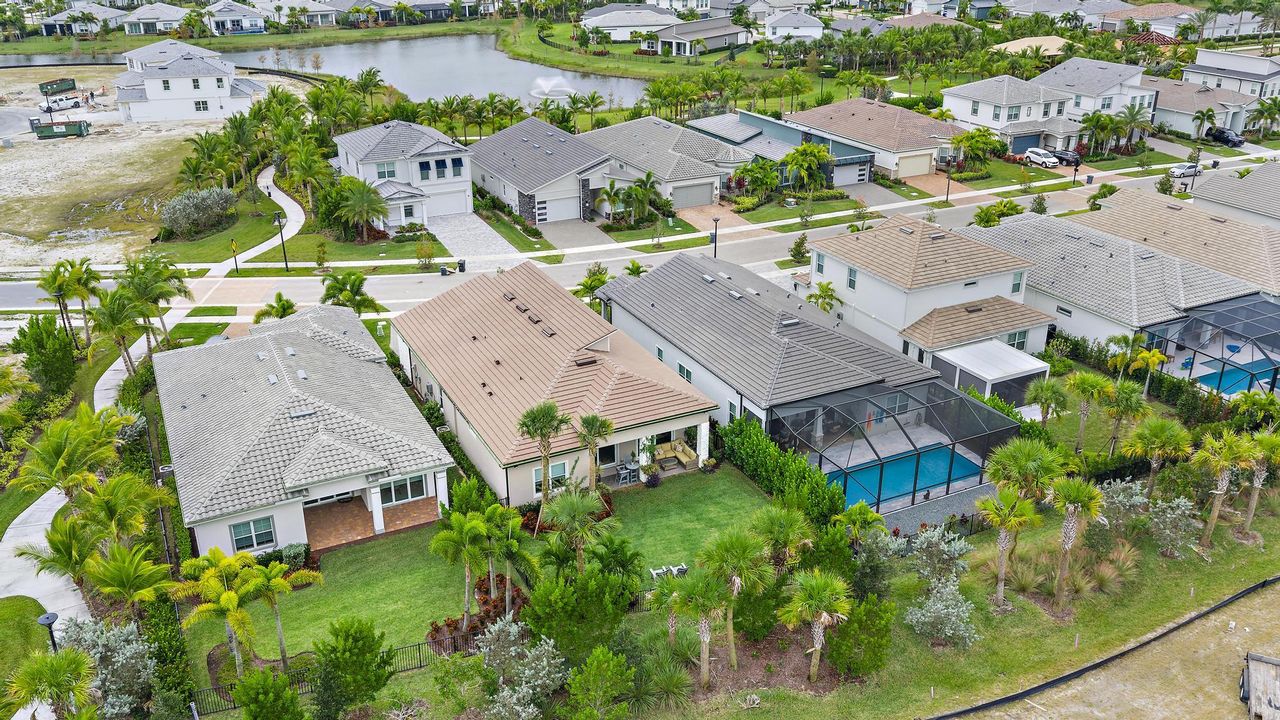 For Sale: $825,000 (3 beds, 2 baths, 2185 Square Feet)