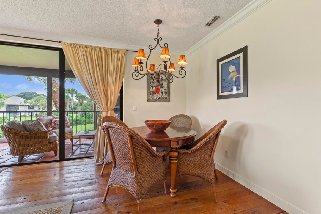 На продажу: $799,000 (3 спален, 3 ванн, 1776 Квадратных фут)