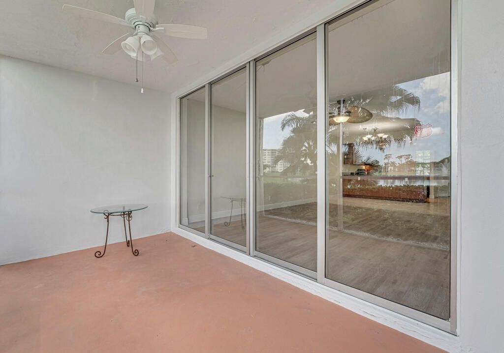 Active With Contract: $184,500 (2 beds, 2 baths, 1100 Square Feet)